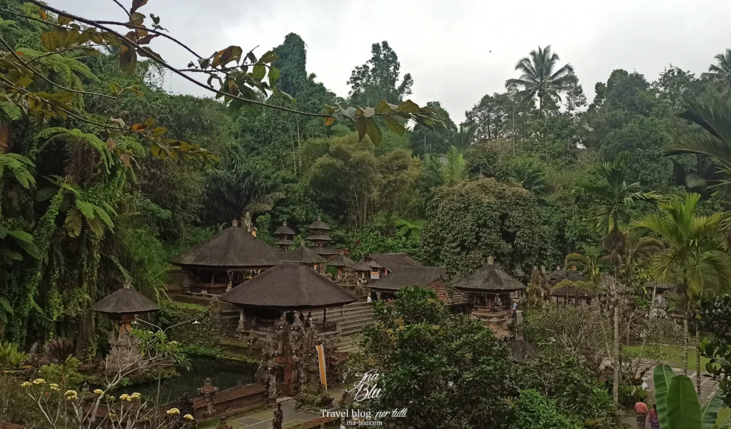 Cosa vedere a Bali in 10 giorni, in foto i tetti del tempio di Gunung Kawi